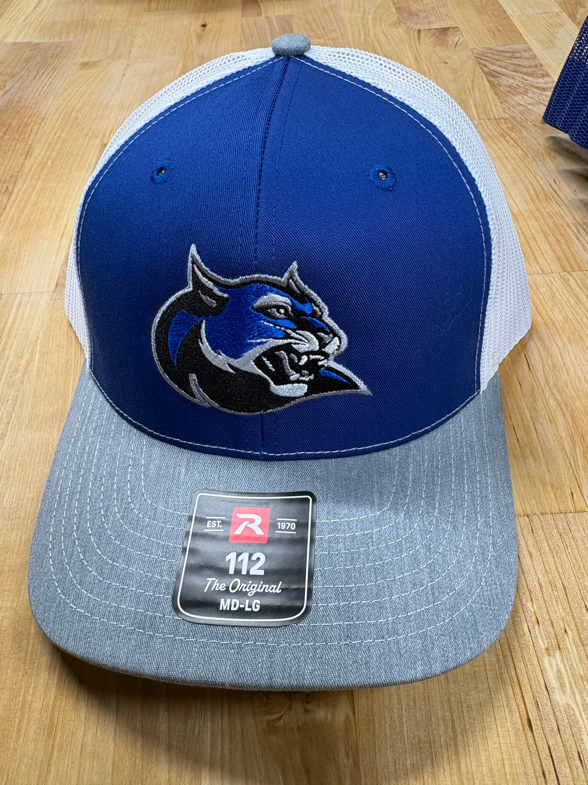 Adjustable hats