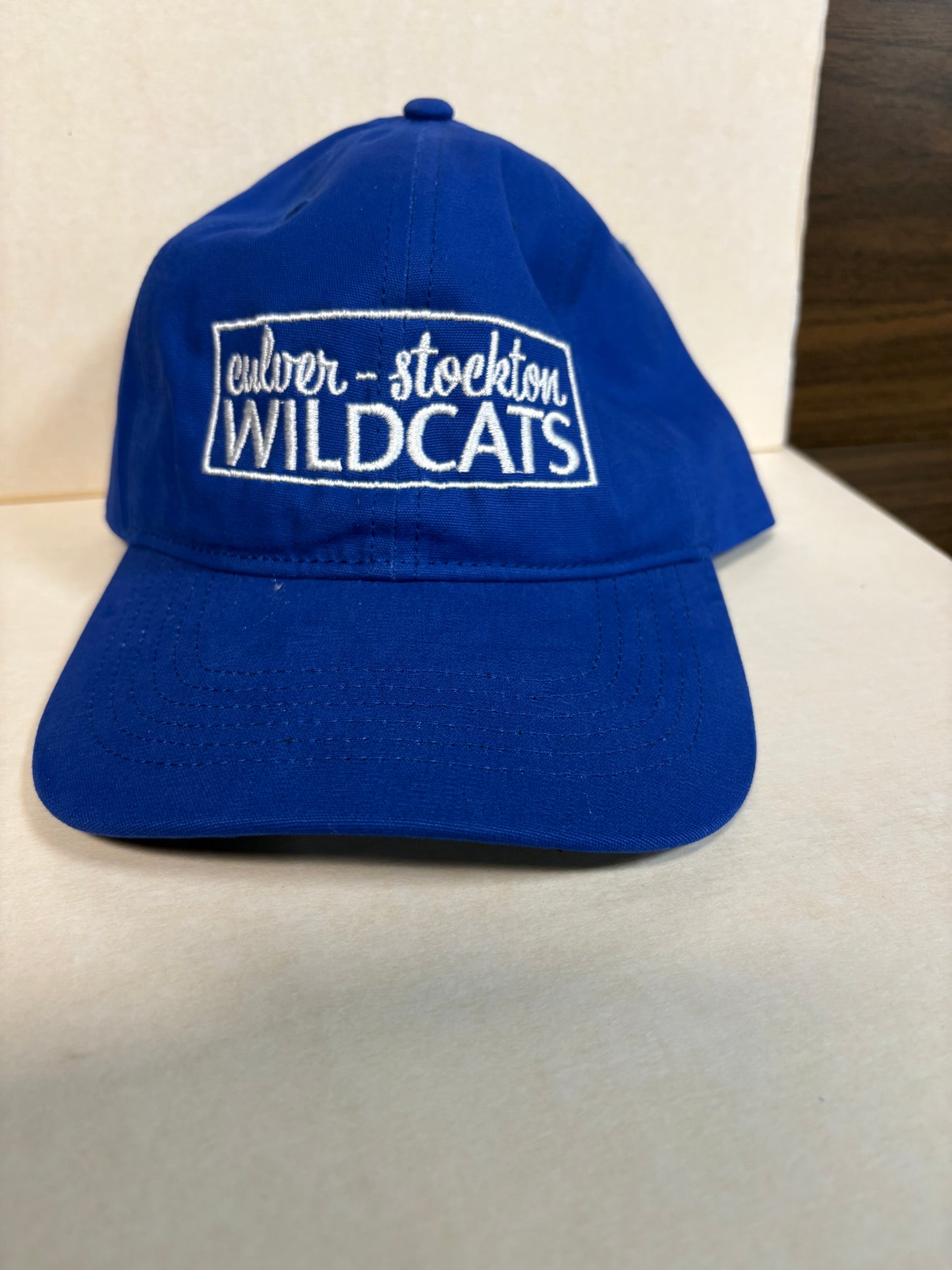 Adjustable hats